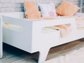Кровать детская Бэби белая в Верхней Туре - verhnyaya-tura.magazinmebel.ru | фото - изображение 2